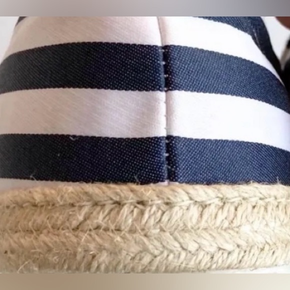 Men's JOSHUA SANDERS Striped Canvas Crest Slip On Espadrille Loafers, Size 43 - Picture 3 of 6